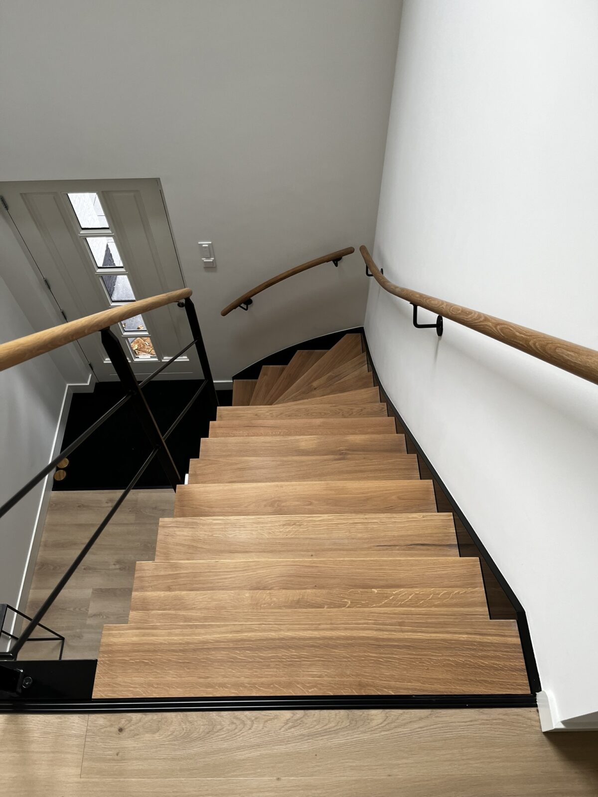 stalen onderkwart trap bovenaanzicht