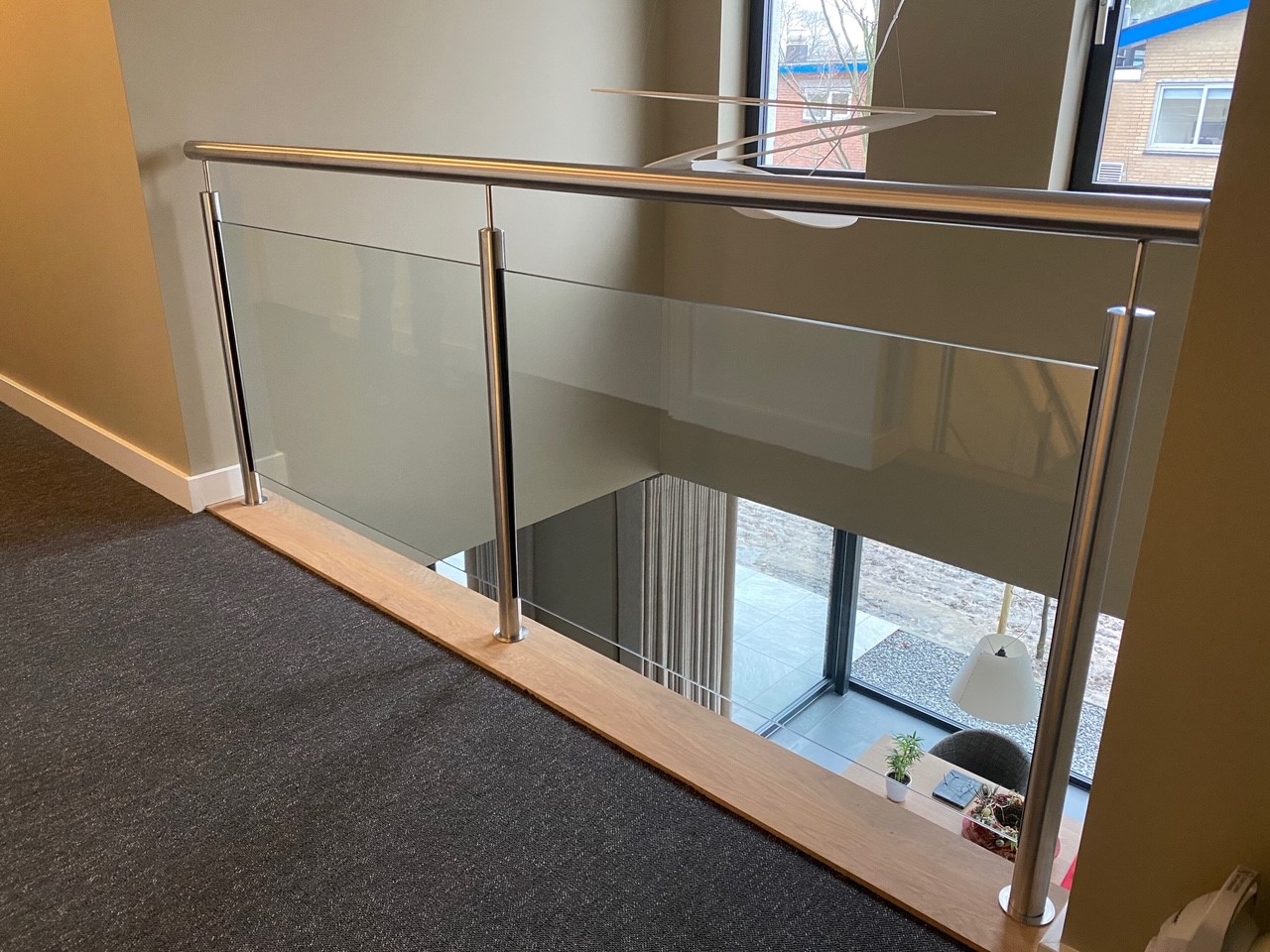 Balustrade op de verdieping