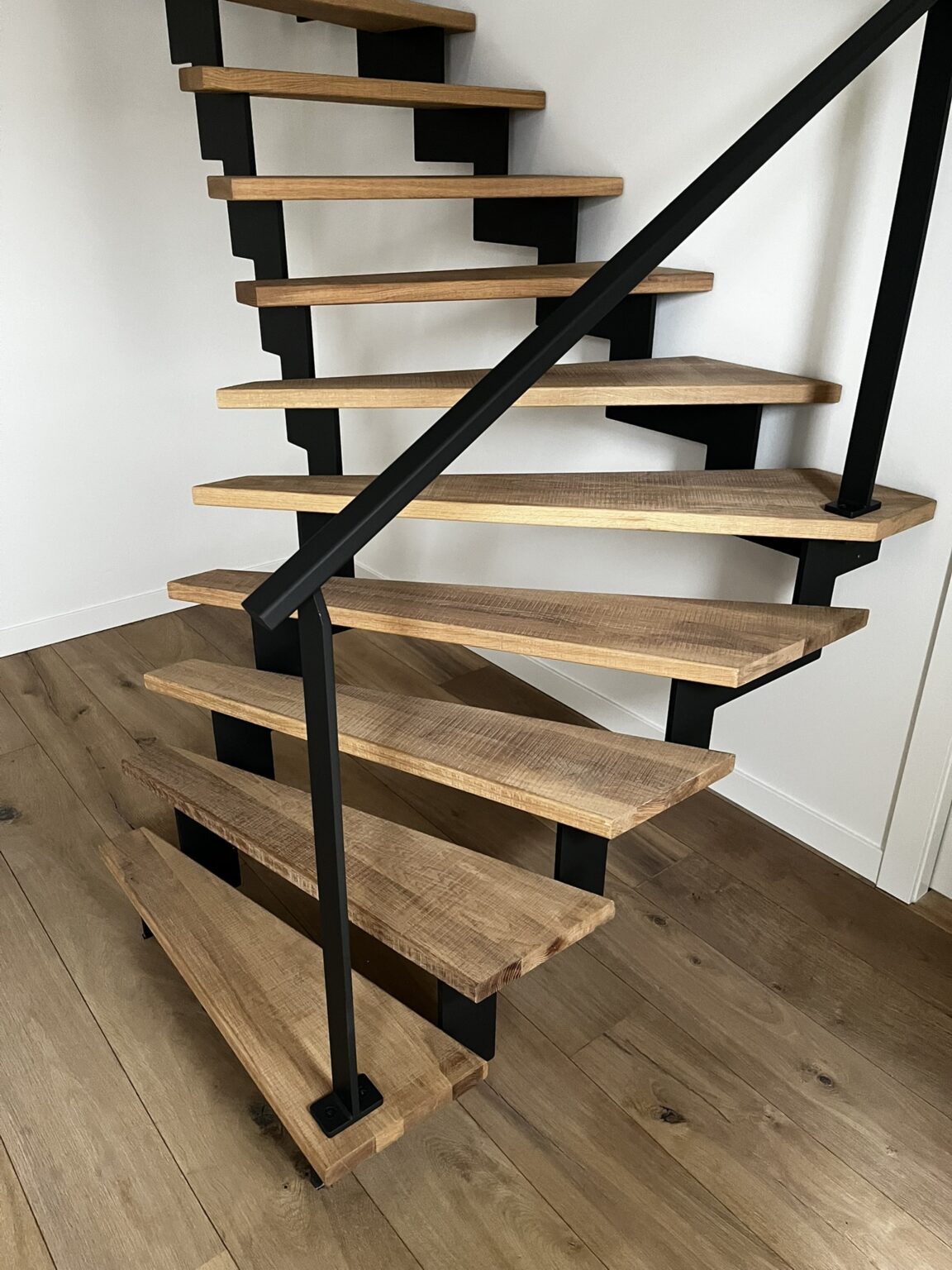 Stalen Halfslagtrap Nieuwleusen